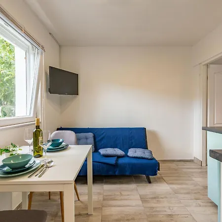 Apartment In With Wifi Vir